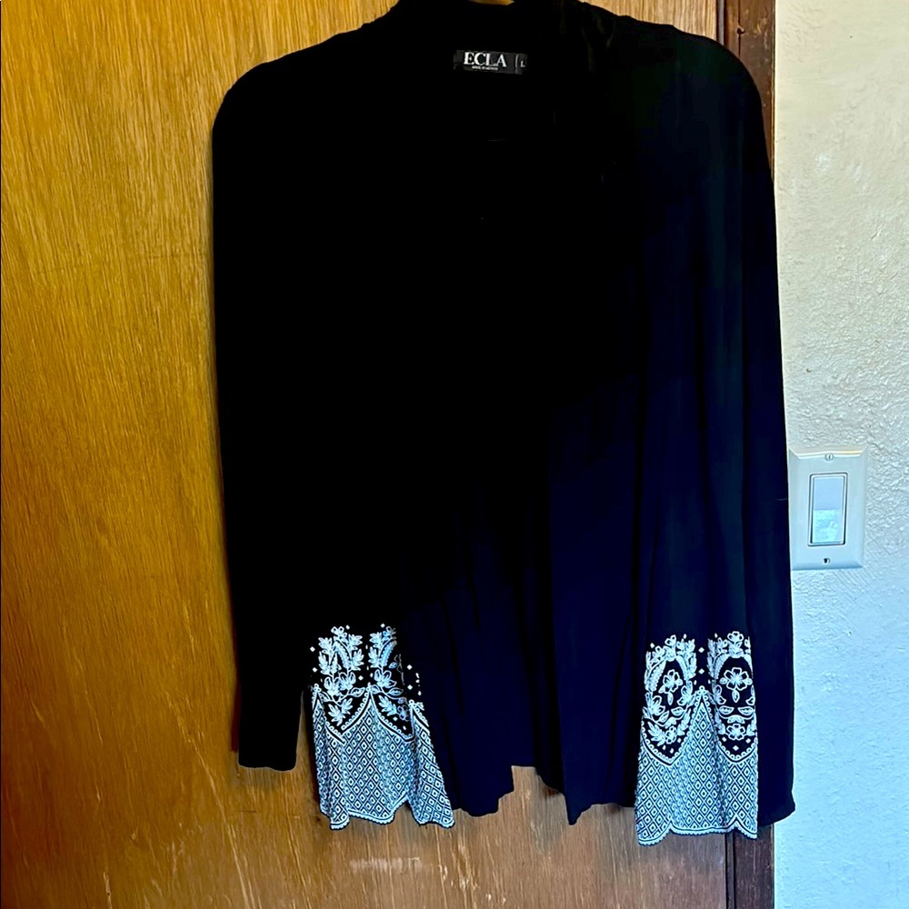 ECHT Black and White Women's Cardigan